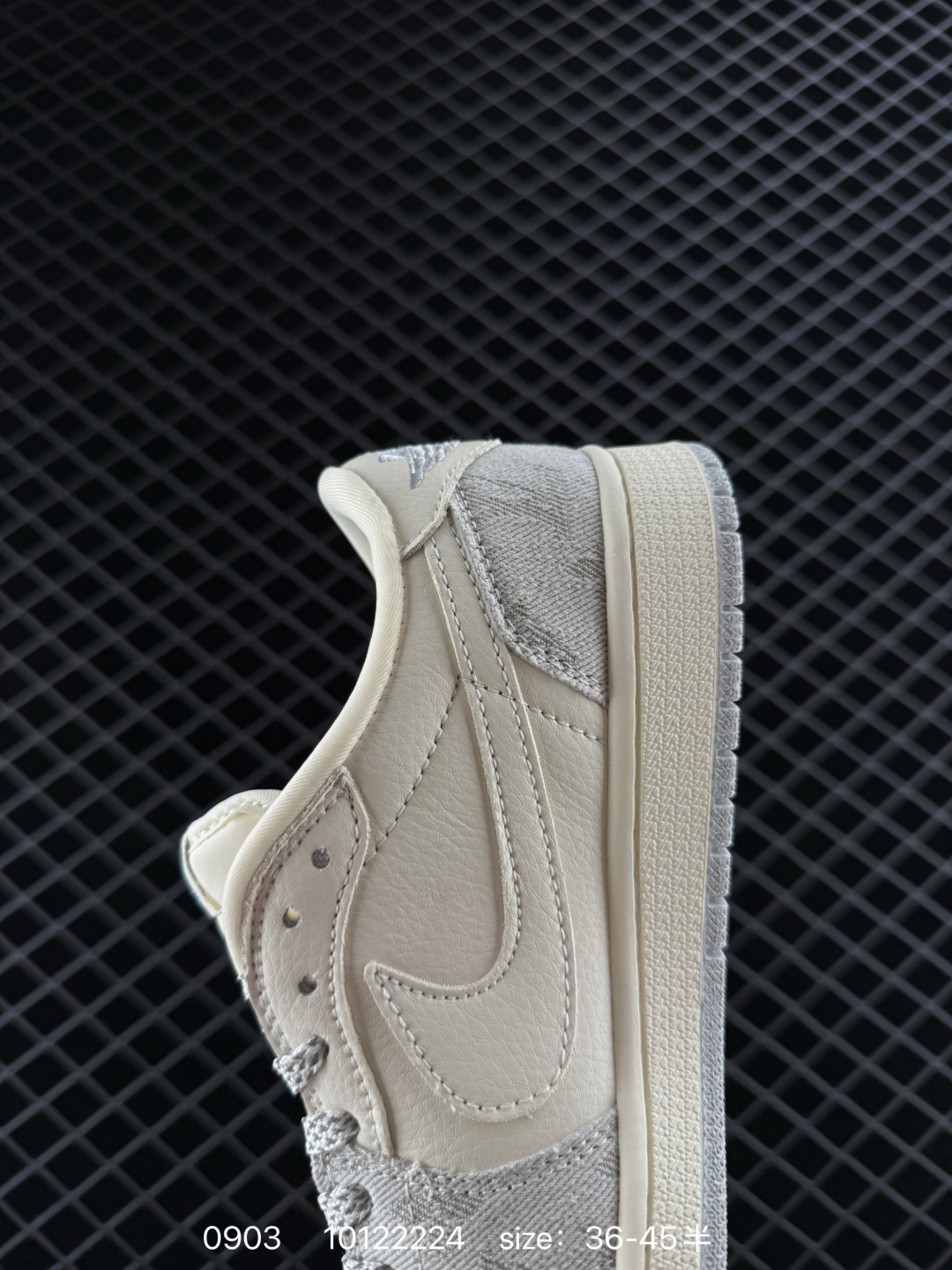 Nike Air Jordan 1 x Travis Scott AJ1